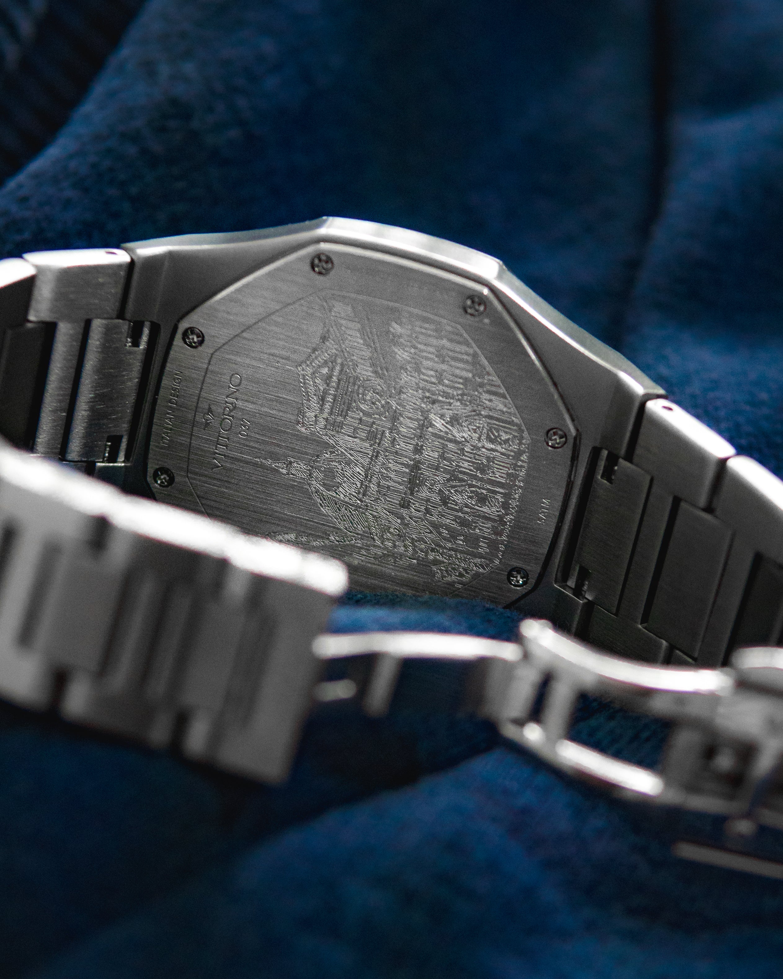 Masterpiece Navy Blue 40mm